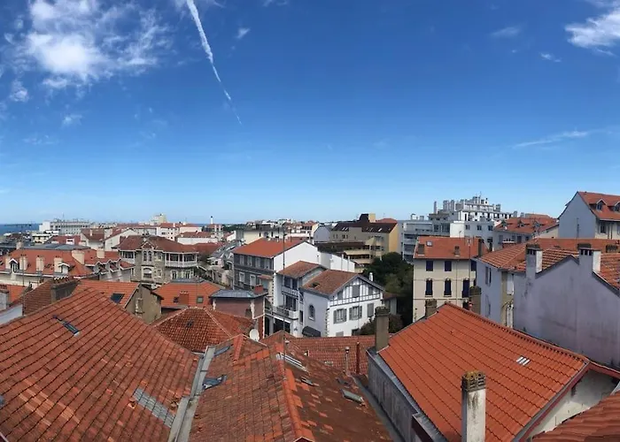 Beautiful For 2/4 Person, Amazing View Apartman Biarritz