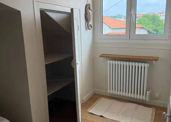 Beautiful For 2/4 Person, Amazing View Apartman